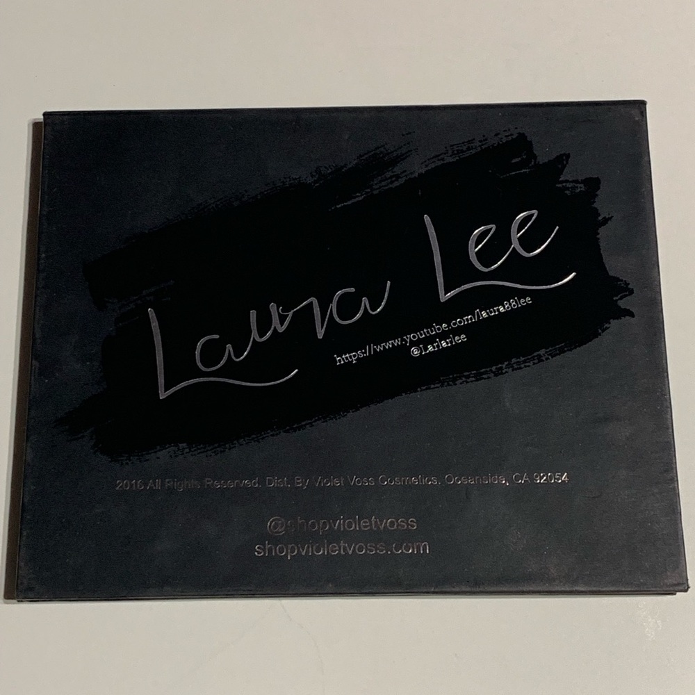 Laura lee x Violet voss eyeshadow palette LE